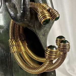 Set of 3 Gold Tone Cable Cuff Bracelets Emerald Stone Vintage Style Stackable